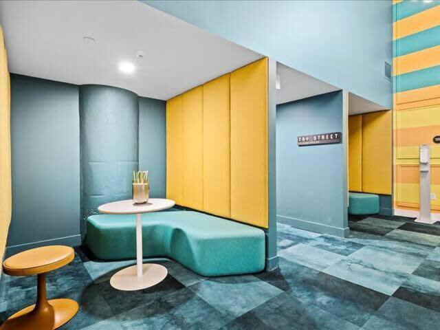 Cozysuites Gorgeous Sdo Downtown Питсбърг Екстериор снимка